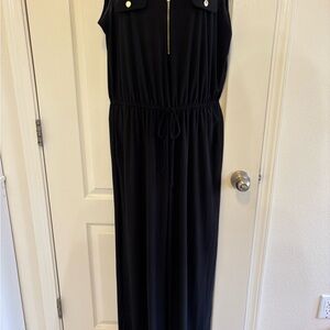 Black Sleeveless Crew Neck Jumpsuit for Casual Occasions